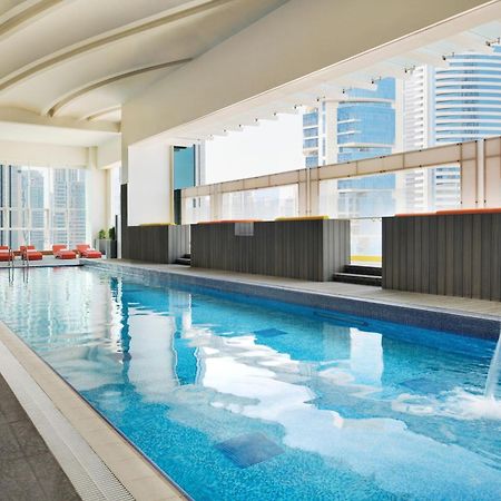 Delta Hotels By Marriott City Center الدوحة المظهر الخارجي الصورة The swimming pool at the 39th floor