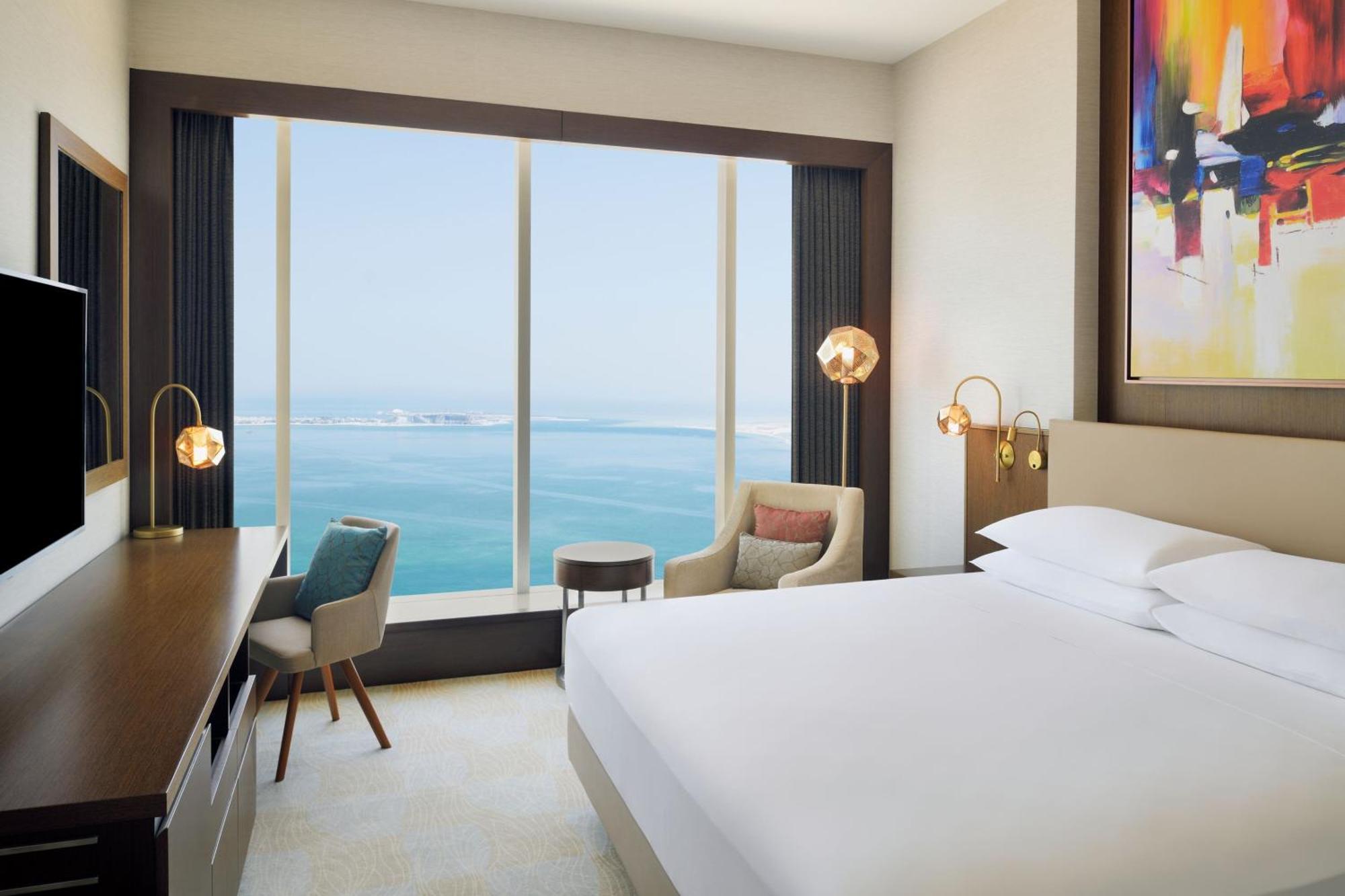 Delta Hotels By Marriott City Center الدوحة المظهر الخارجي الصورة A guest room at the hotel
